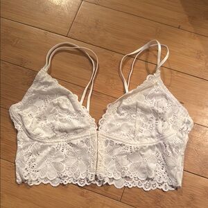 Colsie Ivory Lace Bralette